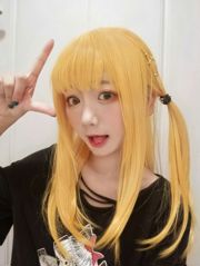 [Cosplay-foto] Anime-blogger Xianyin sic - zus met geel haar