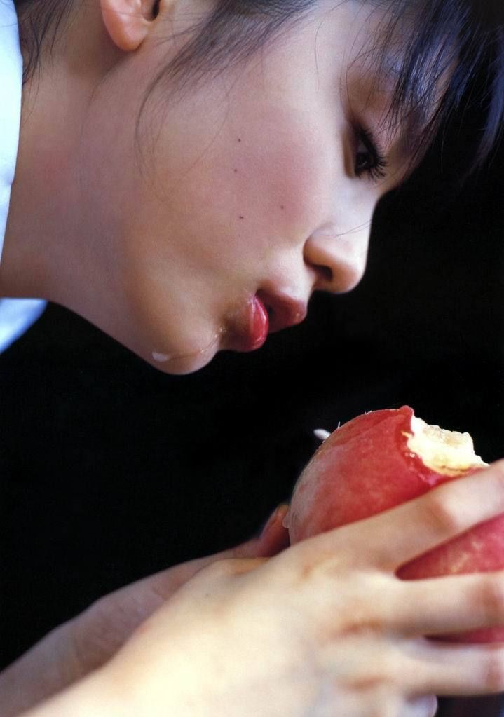 Yuika Motokariya Pagina 22 No.a1ac00